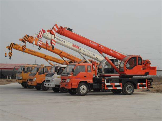 昆明市设备出现故障导致停工，怎么处理？是否有备用设备替换？