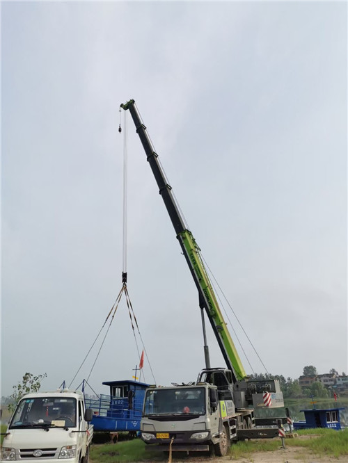 昆明市桥梁建设吊装案例